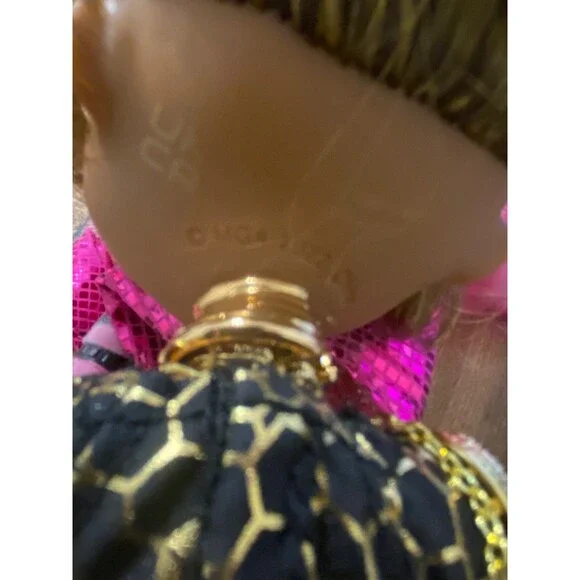 LOL Surprise Fashion Dolls with Outfits~ Lot of 3- 1 missing hand - Picture 3 of 4